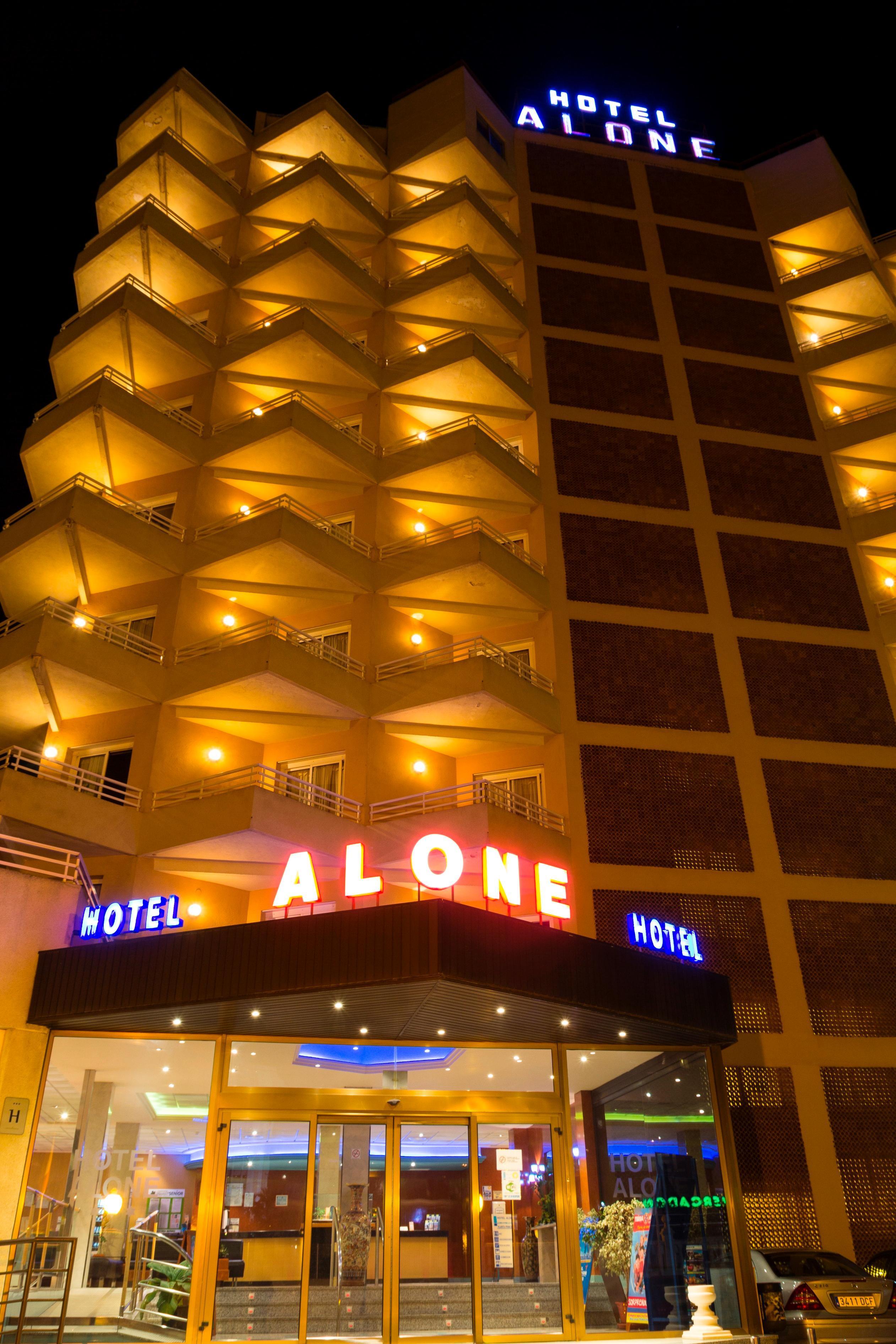 كالا دي فينيسترات Hotel Alone المظهر الخارجي الصورة